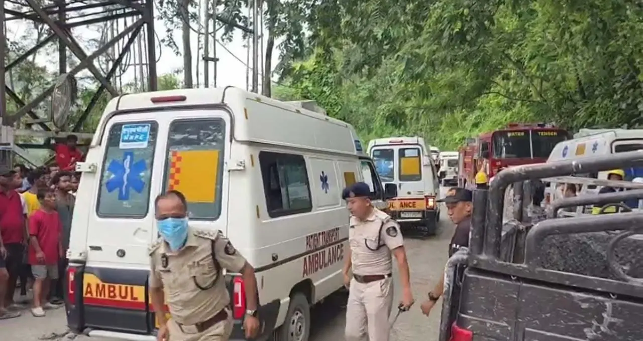 सिक्किम में निर्माणाधीन सुरंग ढही, 10 श्रमिकों की मौत; बचाव अभियान जारी